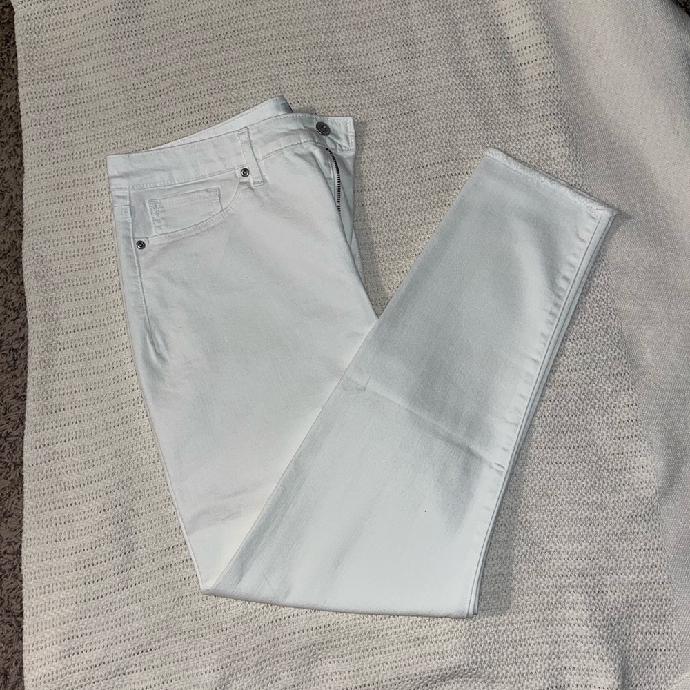 Sofia Vergara White Jeans